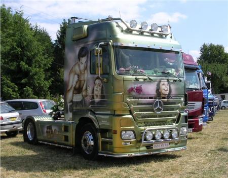 un beau mercedesse